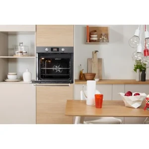 66L Built-In Single Fan Oven | Indesit IFW6340IX | Electric Stainless Steel - Image 2