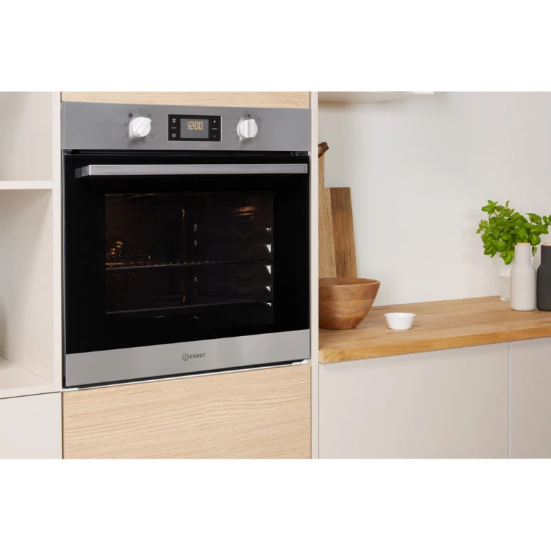 66L Built-In Single Fan Oven | Indesit IFW6340IX | Electric Stainless Steel - Image 6